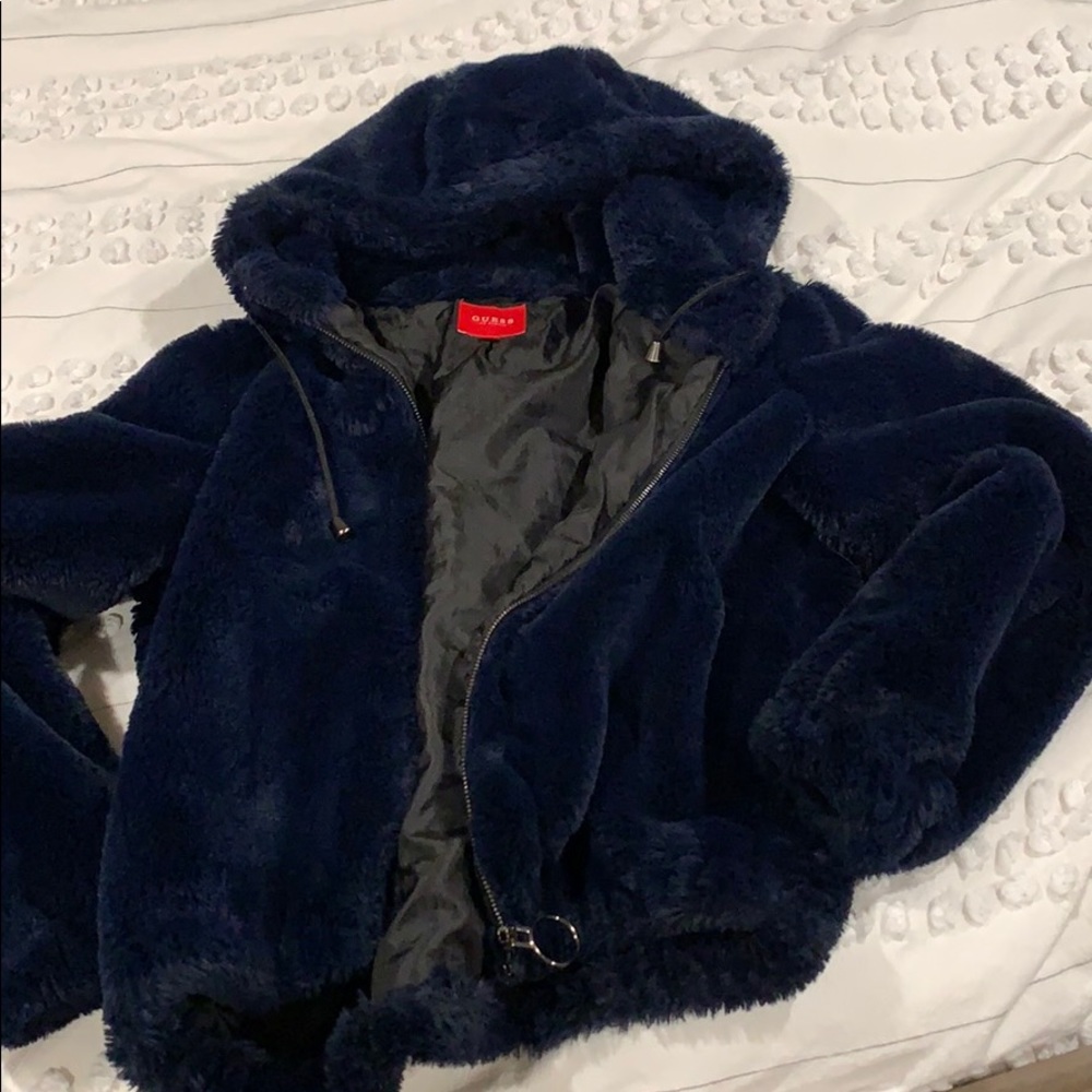 - GUESS Furry soft coat